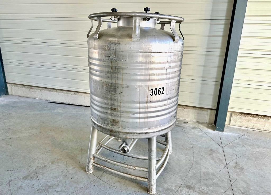 Sonstige Obsttechnik & Weinbautechnik tip Sonstige | Conteneur inox - 8 HL, Gebrauchtmaschine in Monteux (Poză 1)